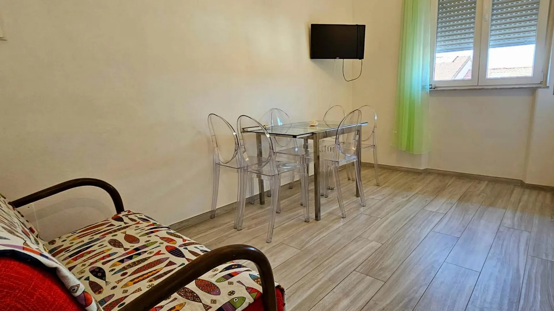 Acropolis Apartment Viareggio